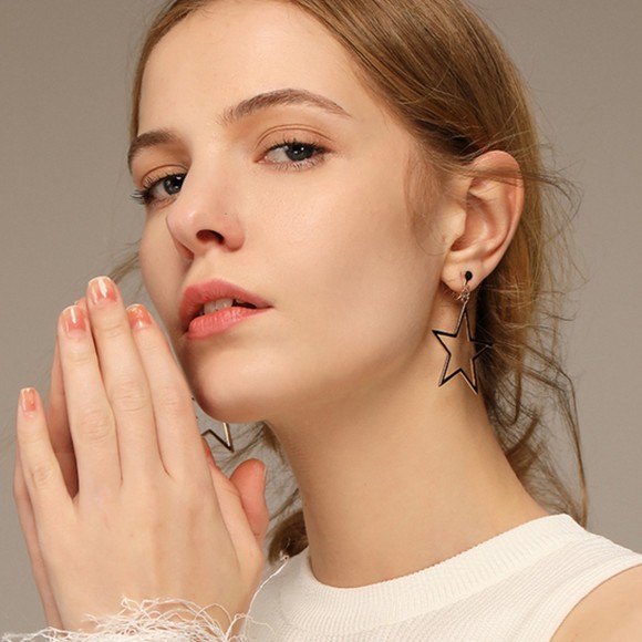 Meet your Posher, Yutyfhytiu - Picture 1 of 1